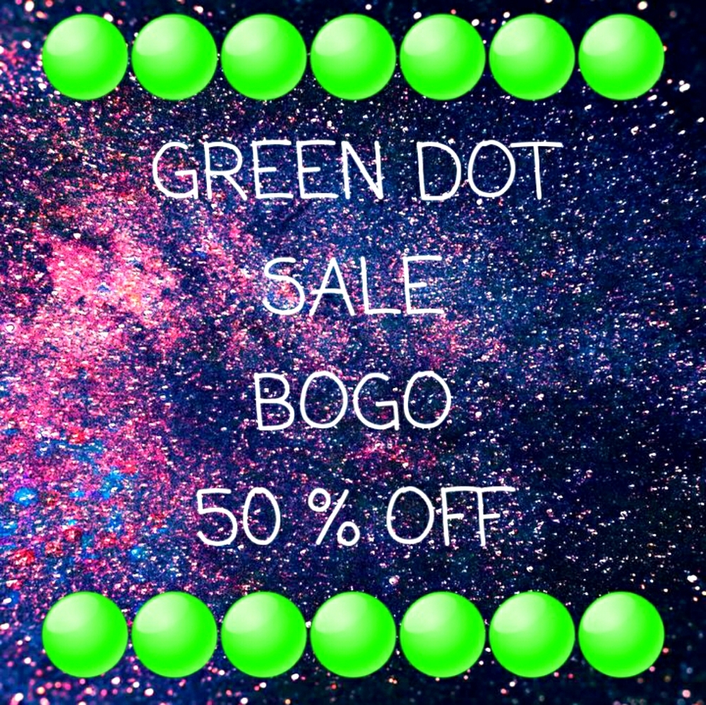 🟢 BOGO GREEN DOT SALE🟢